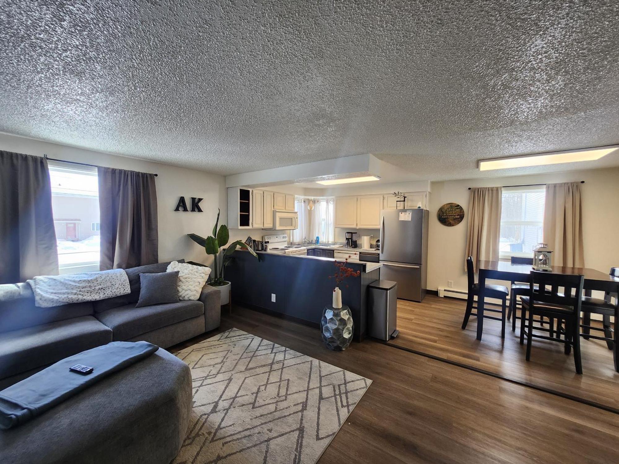 Newly Remodeled Relaxing Stay Near Downtown Фэрбанкс Экстерьер фото
